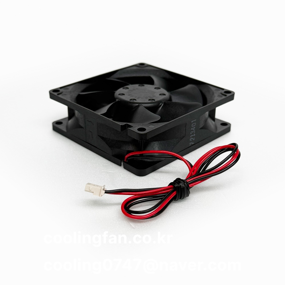 3110KL-05W-B70-E03
